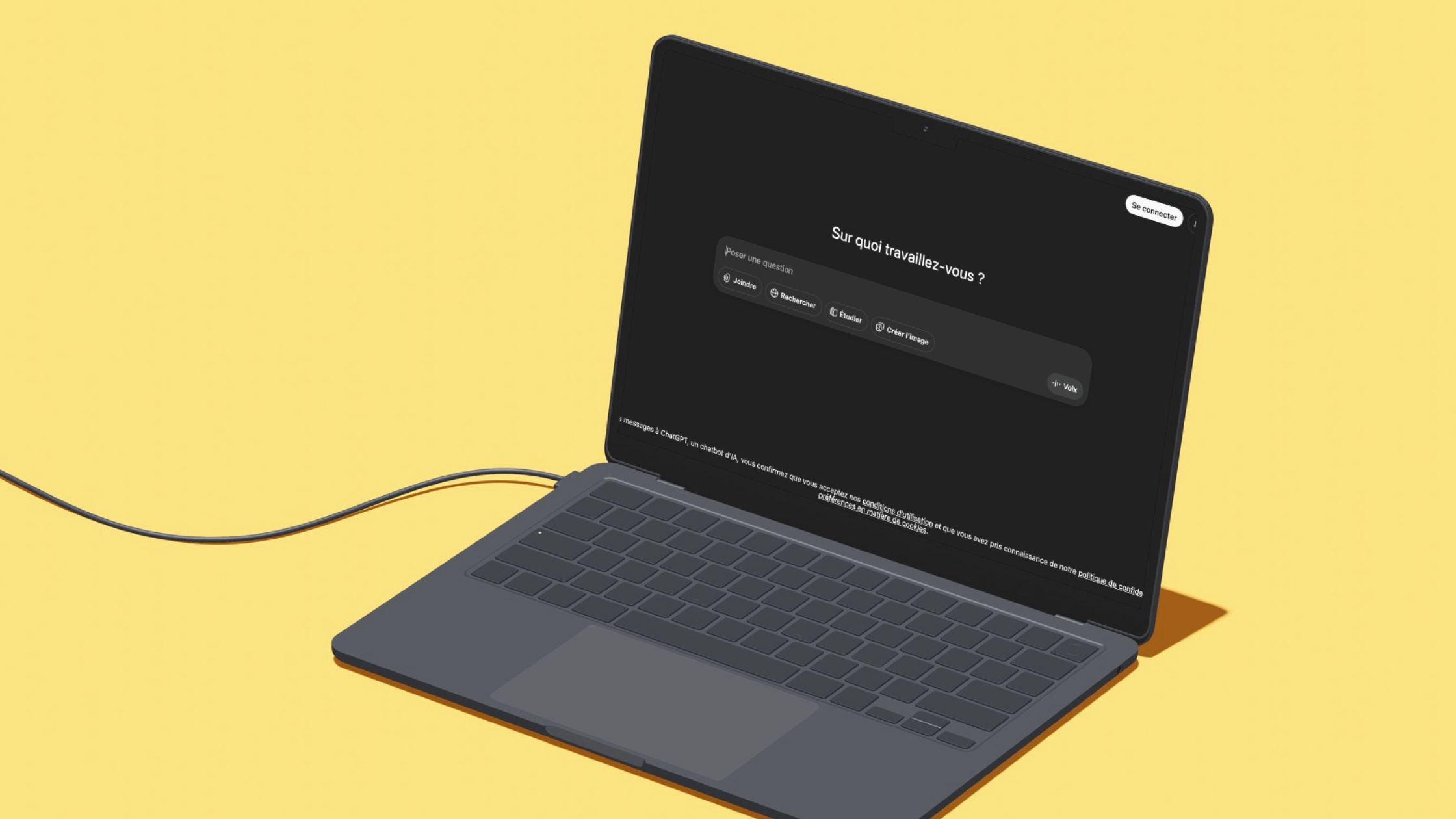 Ordinateur avec ChatGPT ouvert. Fond jaune.
